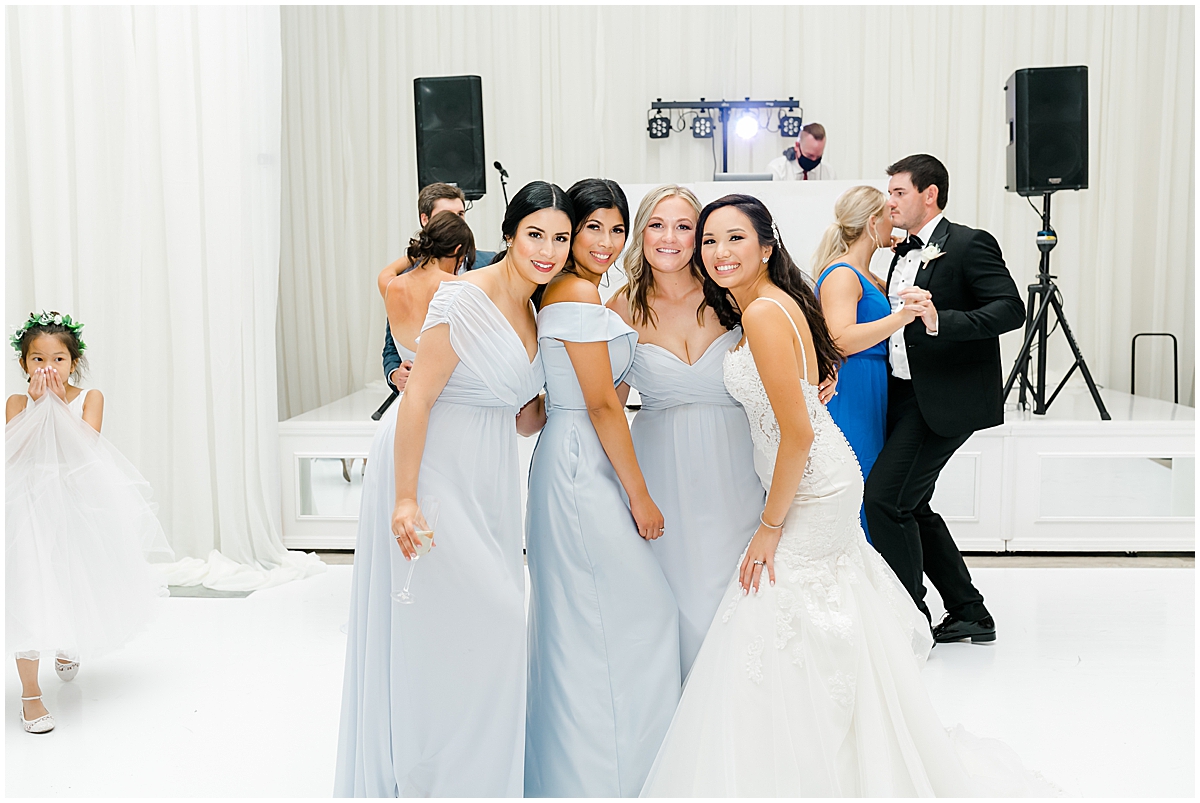dance reception | Knotting Hill Wedding Little Elm Texas Photography by Mary Talamantes